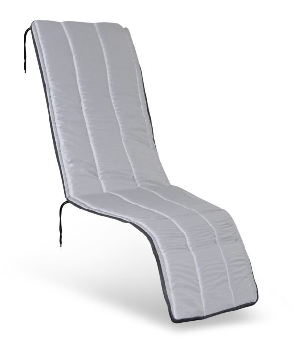 A light checkered folding chair for sunbathing in nature stands Poduszka Pikowaz Pianki 165x50 cm